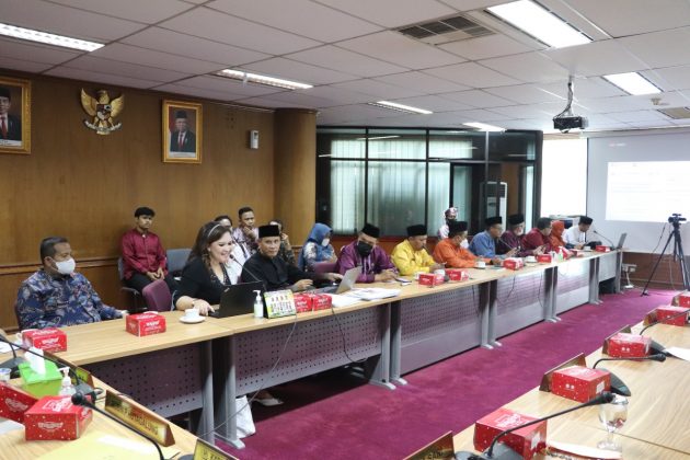 Komisi V Gelar RDP Bersama Disdik Provinsi Riau Serta Pengurus MKKS